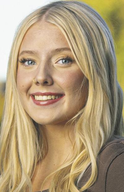  Photo of Laila Lee